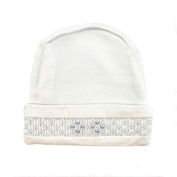 Tecomoabesos Smocked Hat, White with Light Blue
