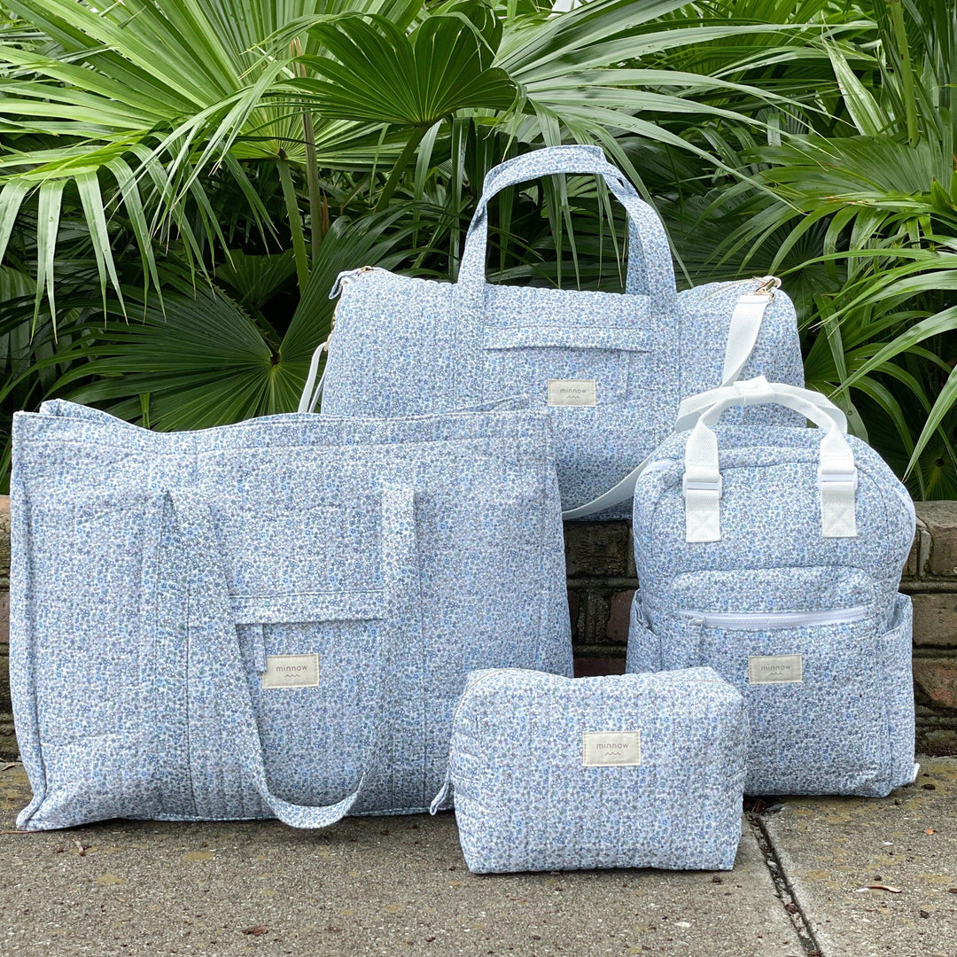 Minnow Oasis Slate Floral Weekender Bag