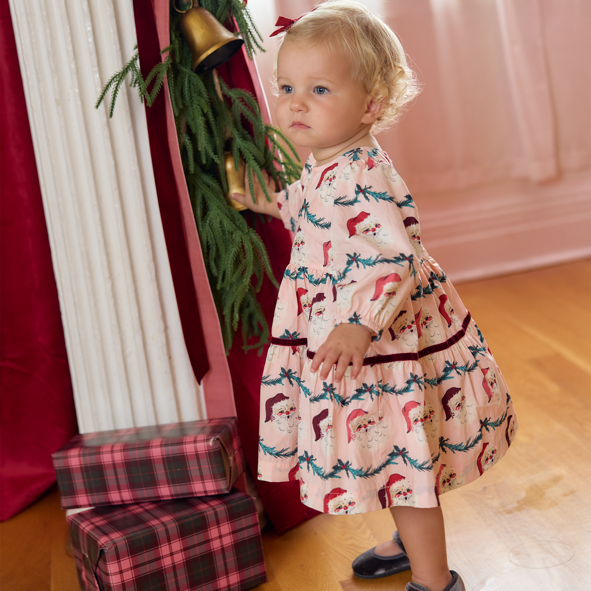 Pink Chicken Maribelle Dress Set, Santa Garland