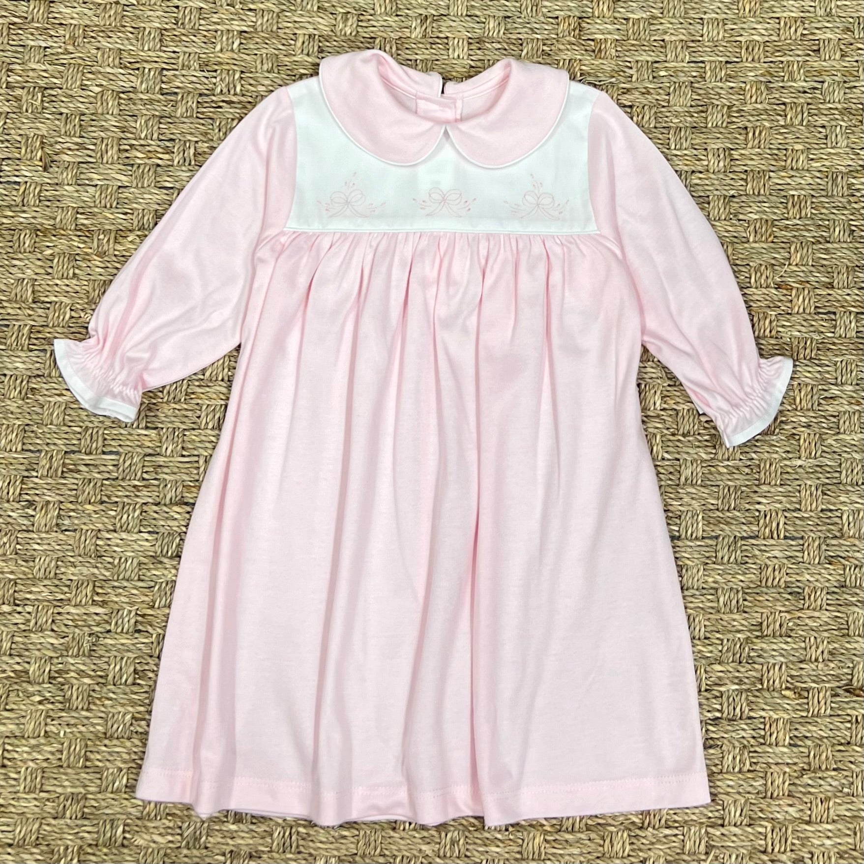 Auraluz Pink Knit Dress with Bow with Leaves Embroidery