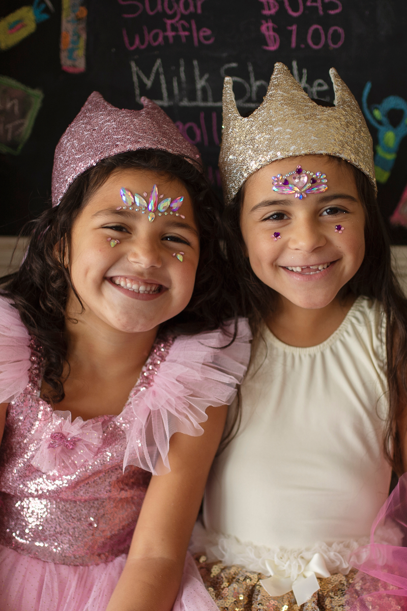 Creative Education Face Crystals, Hearts