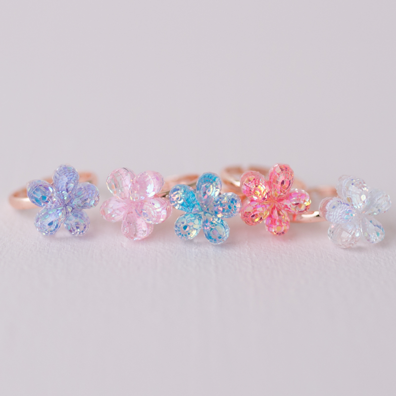 Creative Education Boutique Shimmer Flower Ring Set
