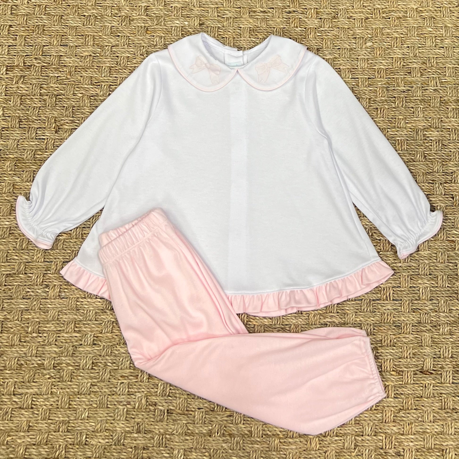 Auraluz Pink Knit Pant Set with Bow Ribbon Embroidery