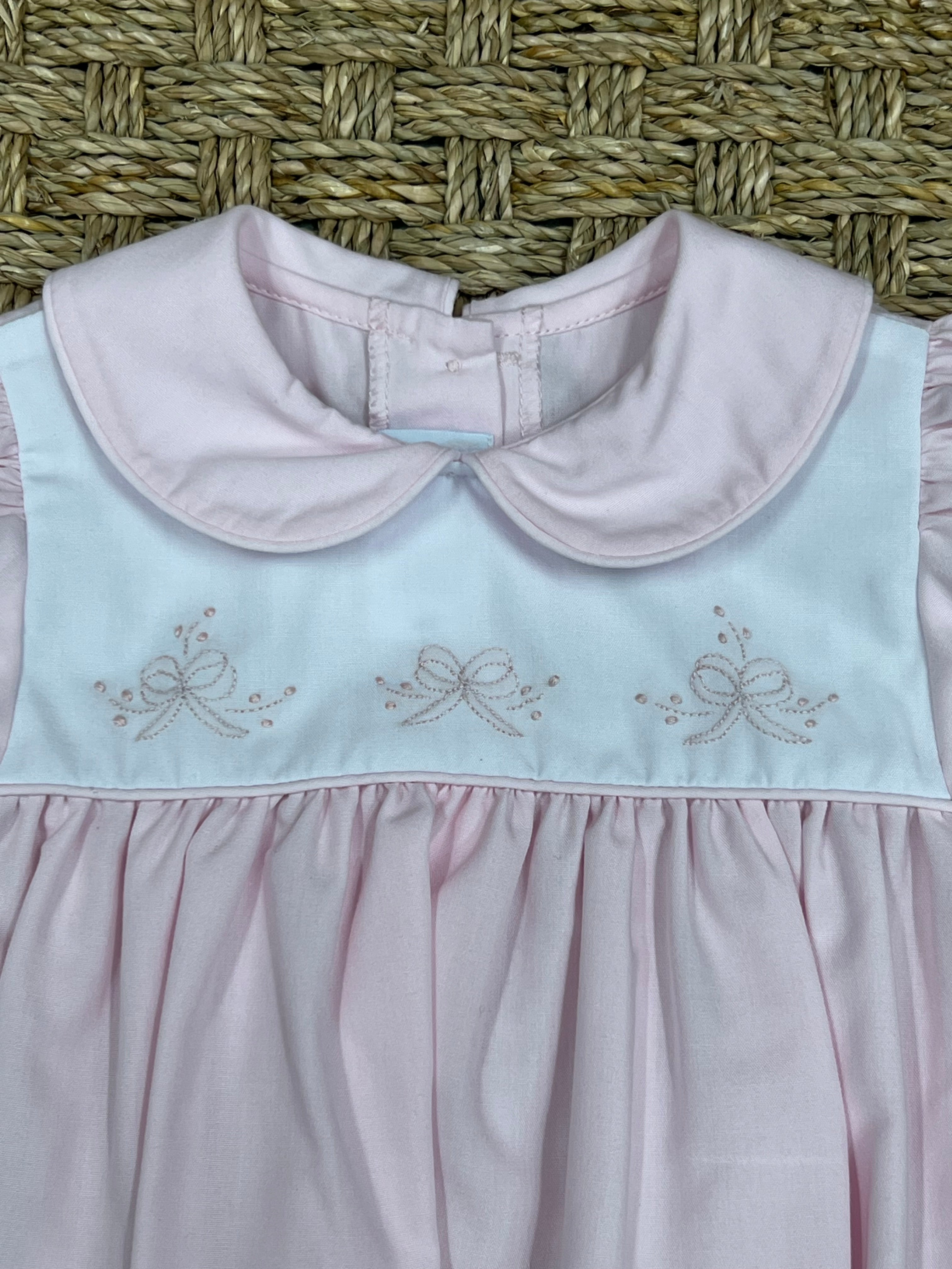 Auraluz Pink Bubble with Bow with Leaves Embroidery