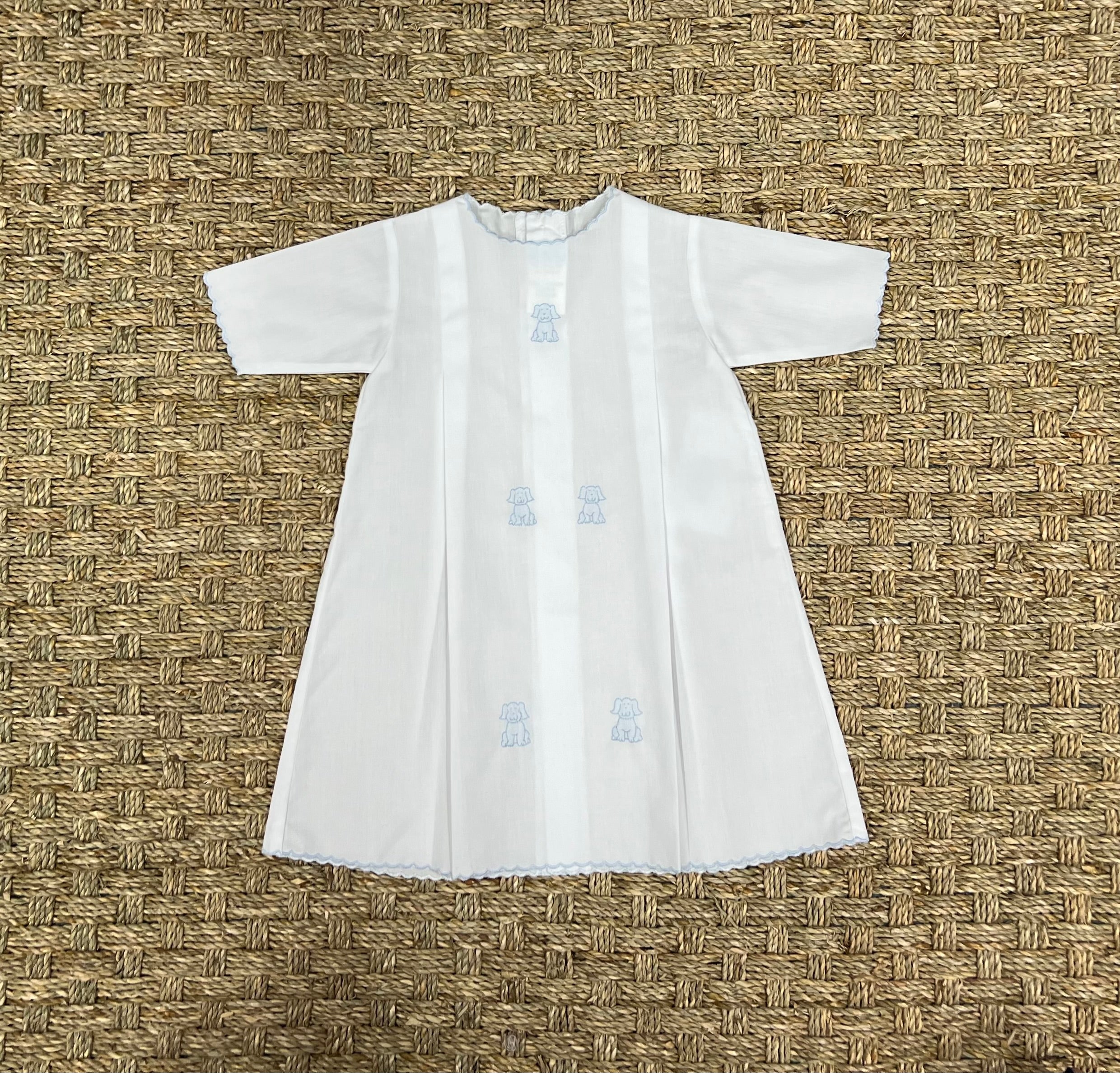 Auraluz White Scalloped Daygown with Blue Puppy Embroidery
