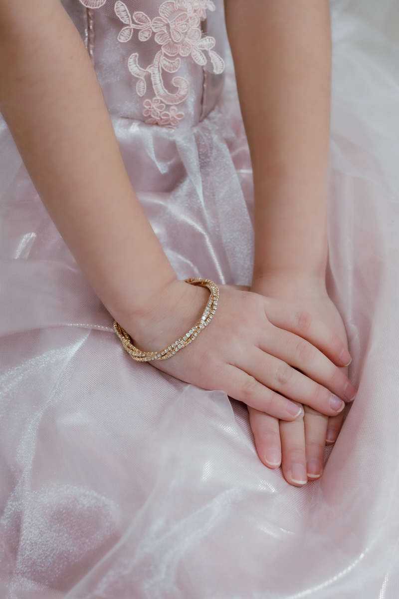 Creative Education Boutique Diamante Twist Bracelet