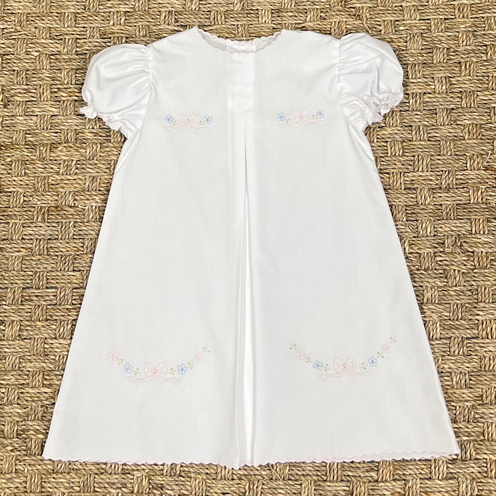 Auraluz Daygown with Pink Tiny Bow Embroidery
