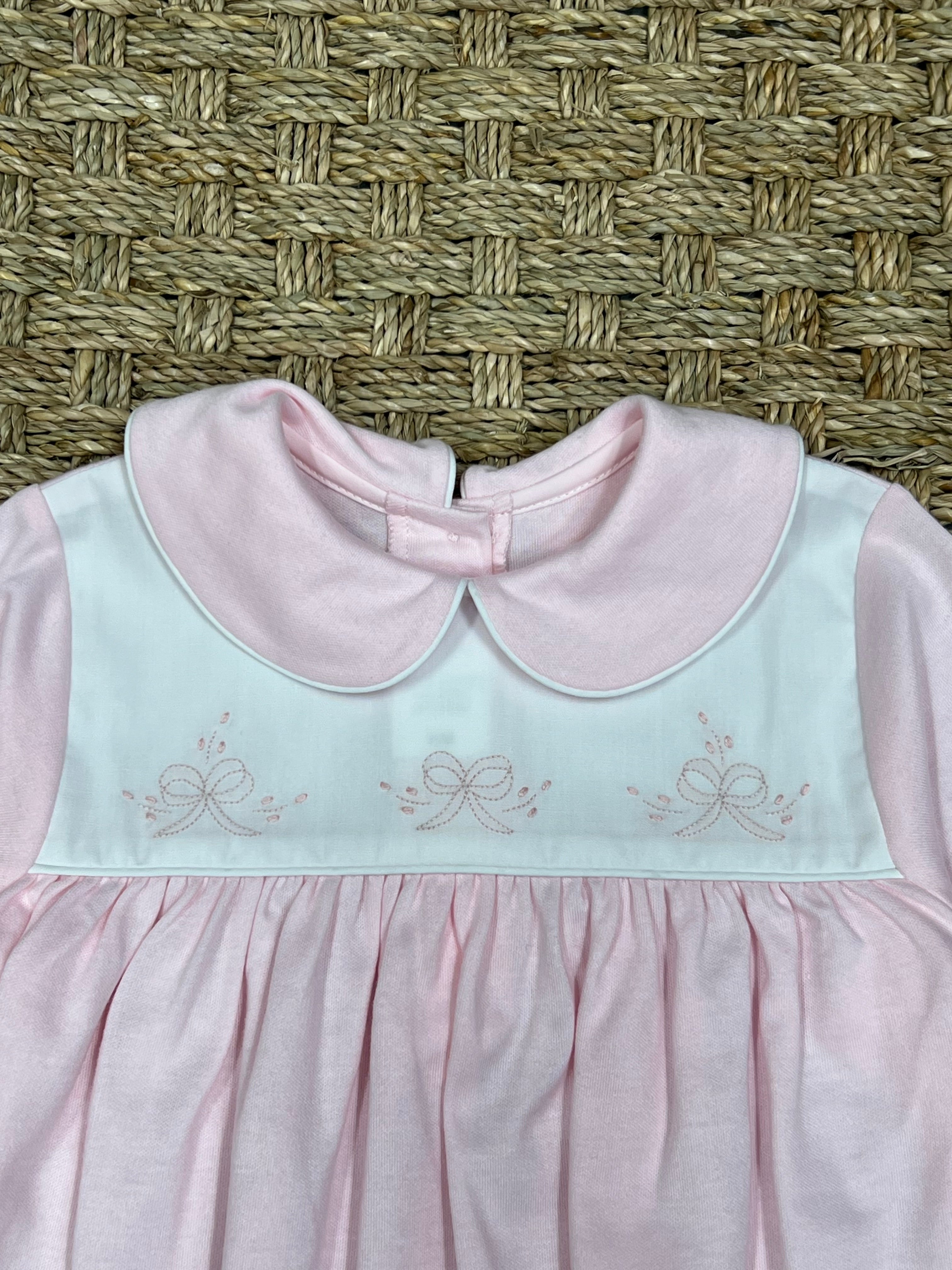 Auraluz Pink Knit Dress with Bow with Leaves Embroidery
