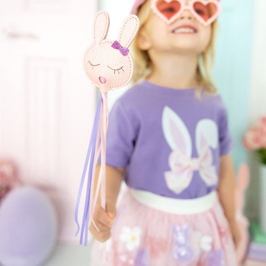 Sweet Wink Easter Bunny Wand