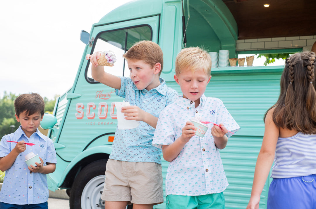 Prodoh Outrigger Performance Short, Ancient Scroll