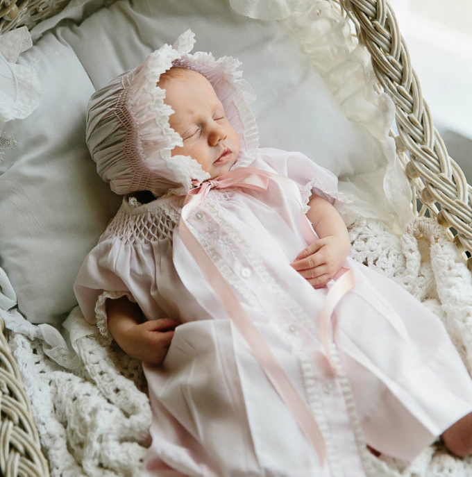 Feltman Brothers Honeycomb Smocked Yoke Daygown, Pink