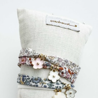 Eva's House Winter Flowers Bracelet