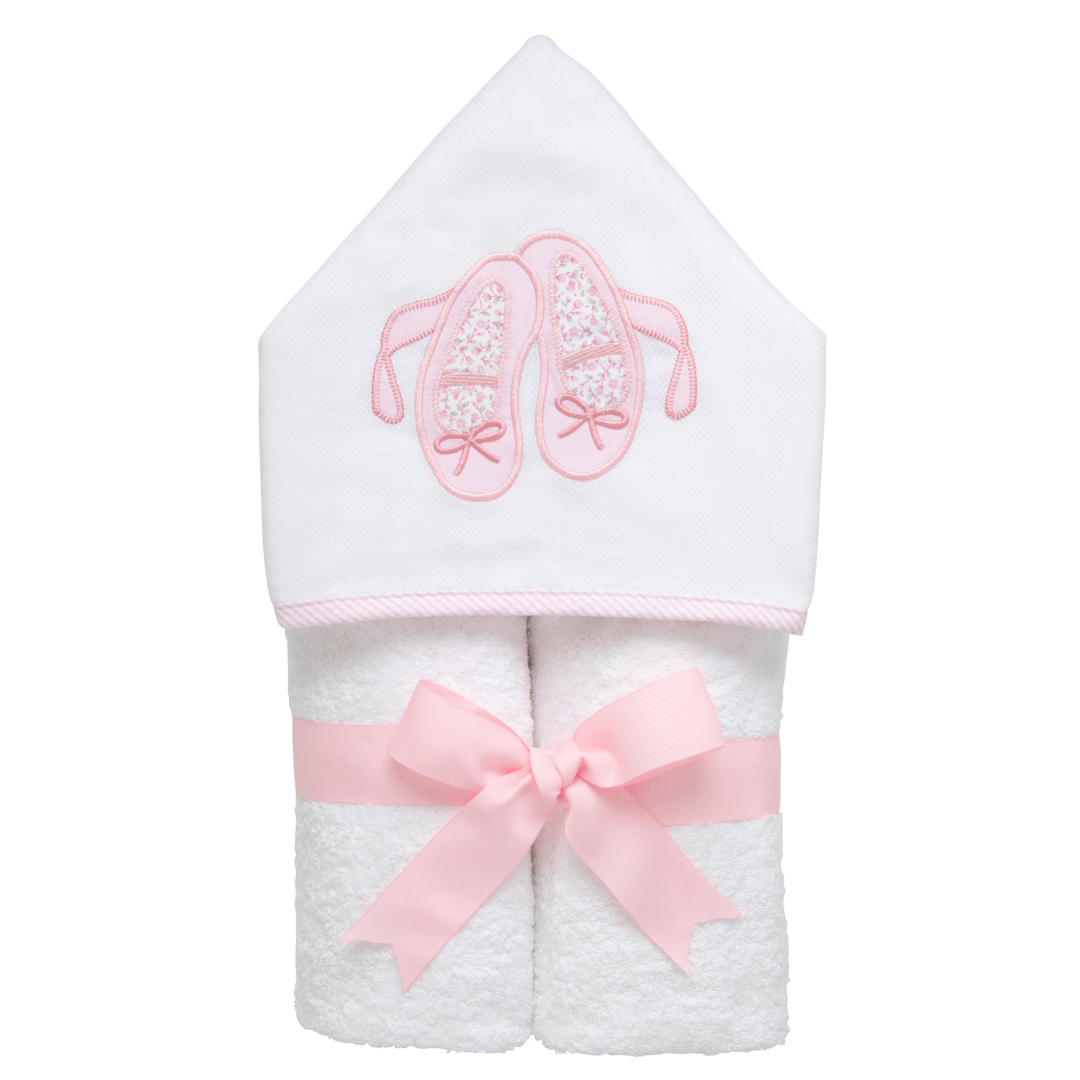 3 Martha's Ballet Everykid Towel