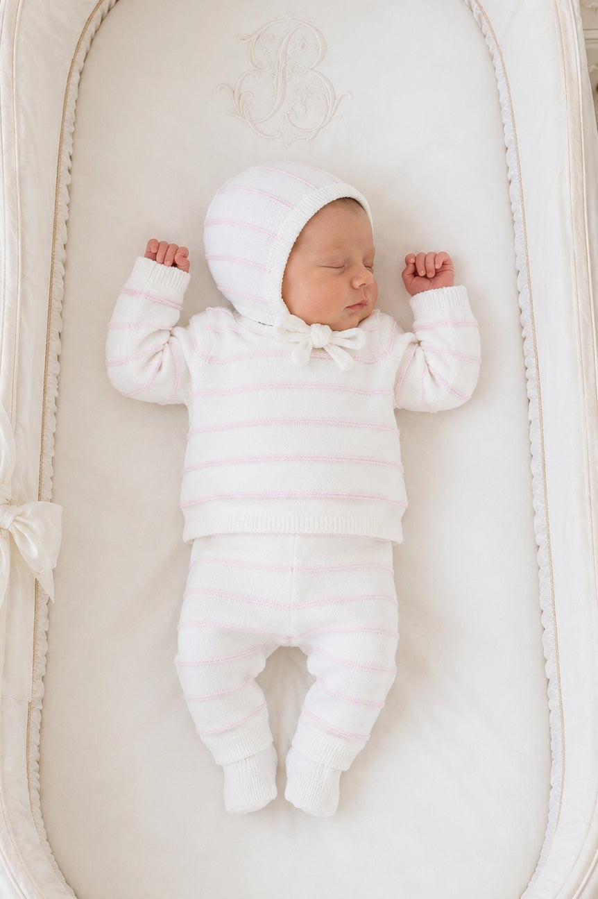 Carriage Boutique 3 Piece Leggings Set with Hat