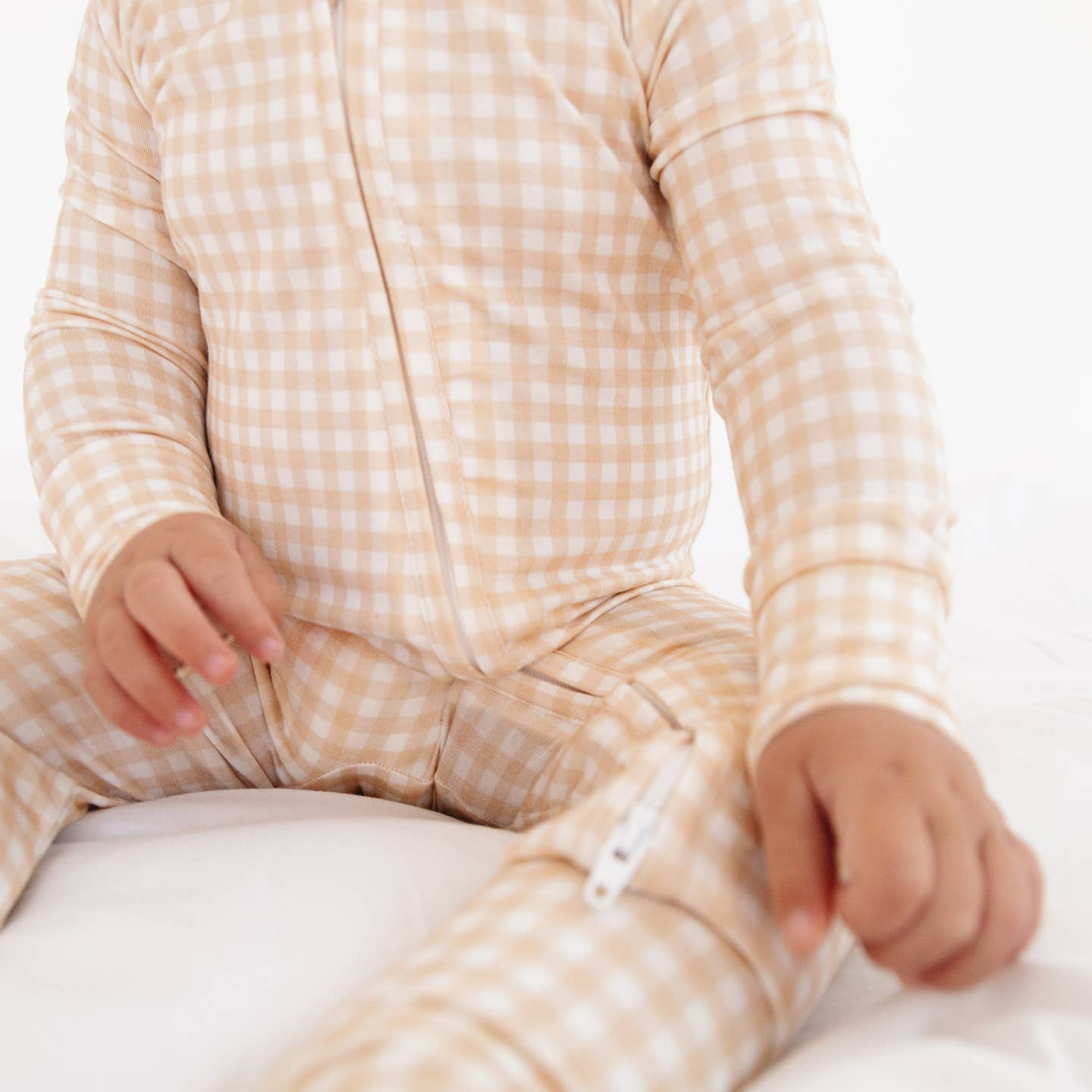 Motette Sandstone Gingham Bamboo Sleeper