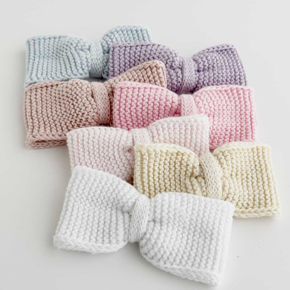 Eva's House Knitted Bow