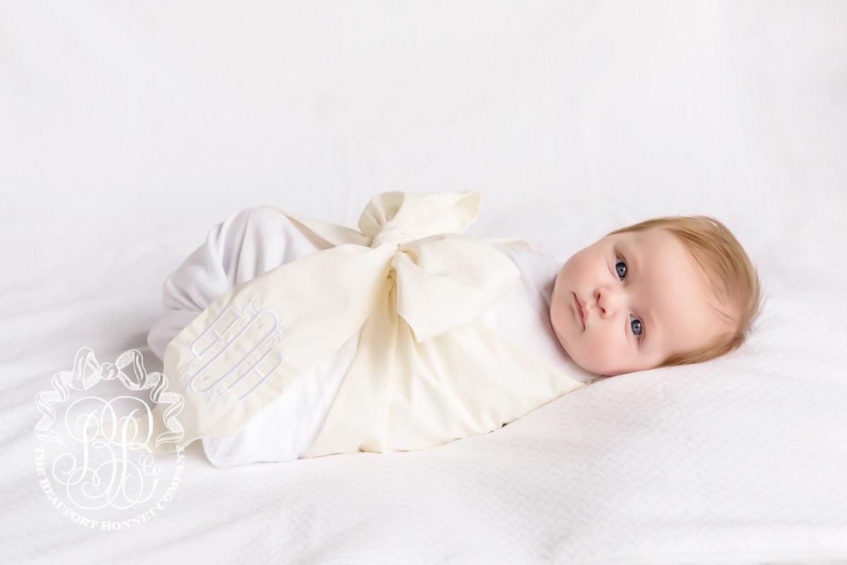 Beaufort Bonnet Bow swaddle Broadcloth - shopnurseryrhymes