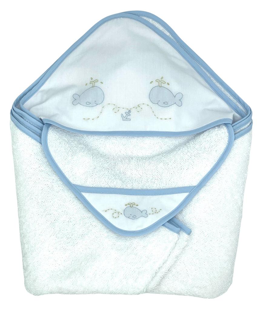 Auraluz Hooded Towel with Wash Cloth Set, White with Blue Whales