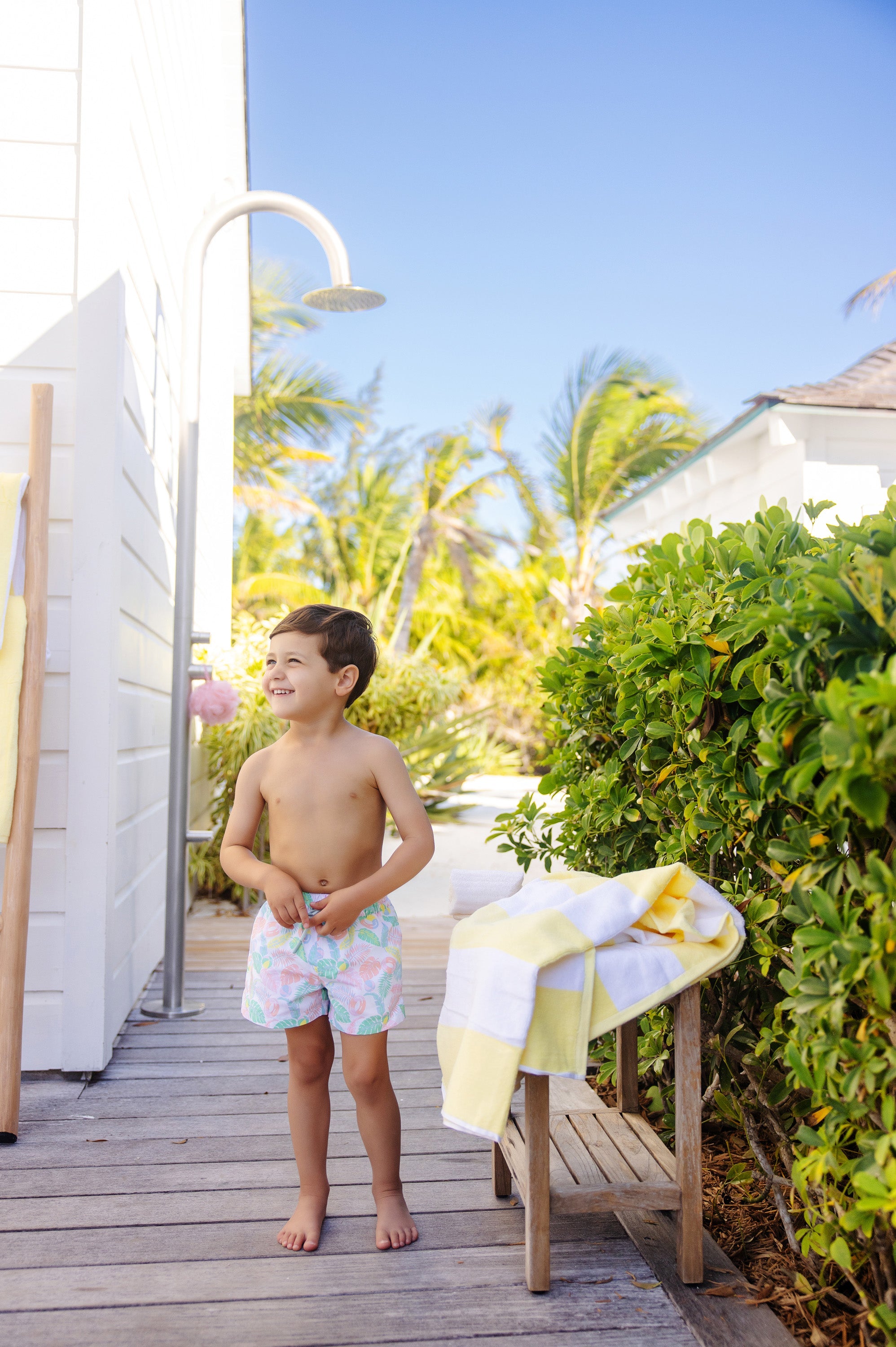 Beaufort Bonnet Tortola Swim Trunks, Happy in Harbour Island