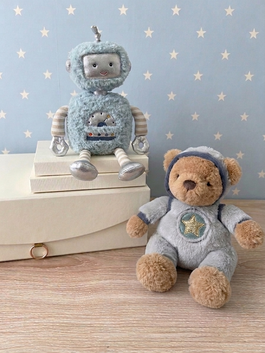 Mon Ami Snugg-Bot Robot
