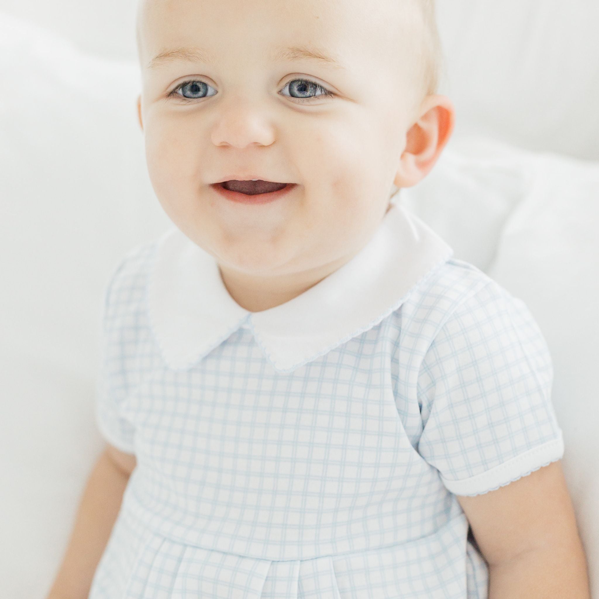 Magnolia Baby Peek-A-Boo Wishes Blue Collared Bubble