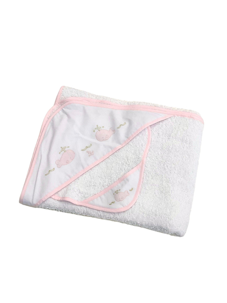 Auraluz Hooded Towel with Wash Cloth Set, White with Pink Whales - shopnurseryrhymes